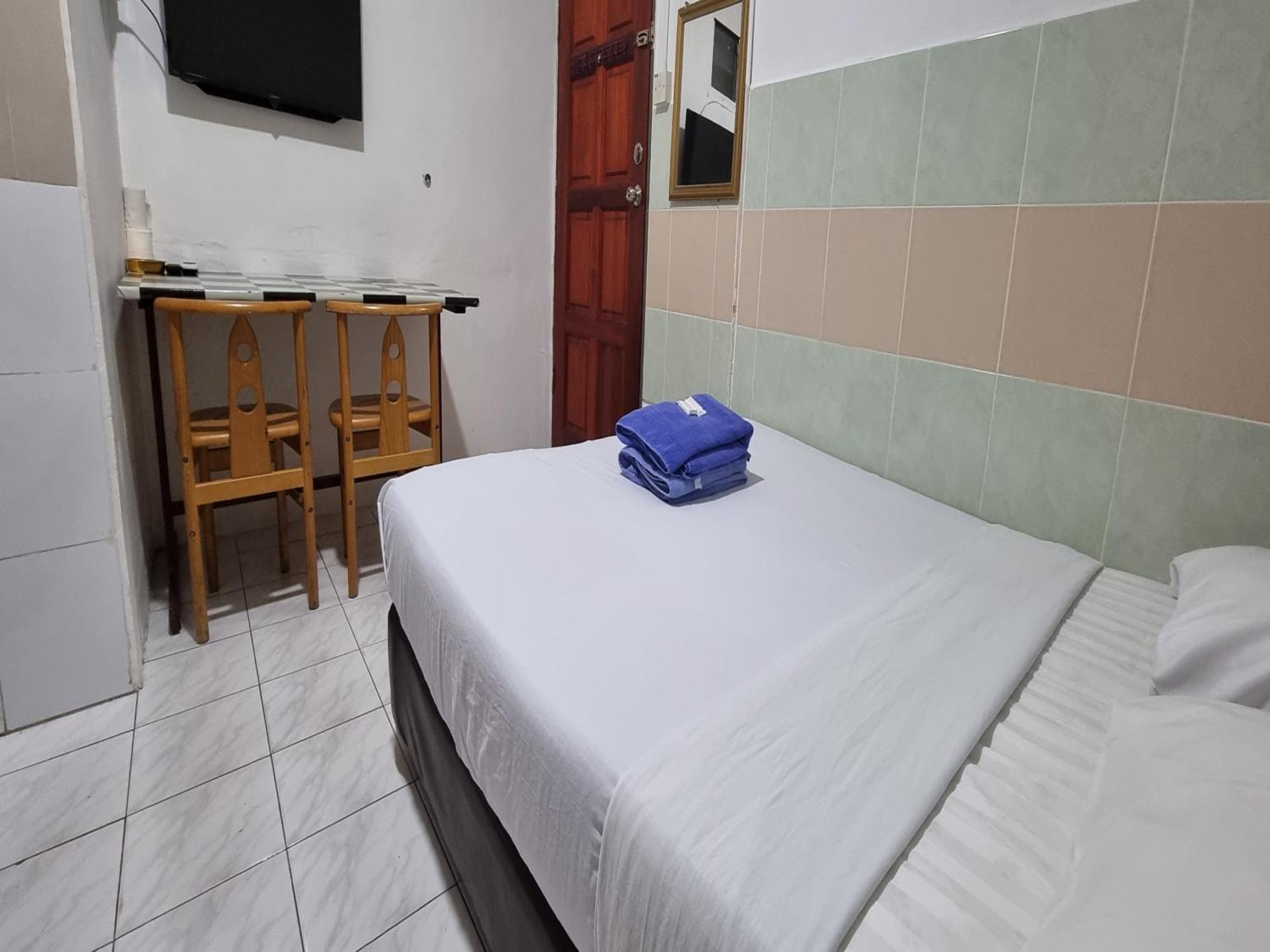 מירי Oyo 90972 Jj Homestay מראה חיצוני תמונה