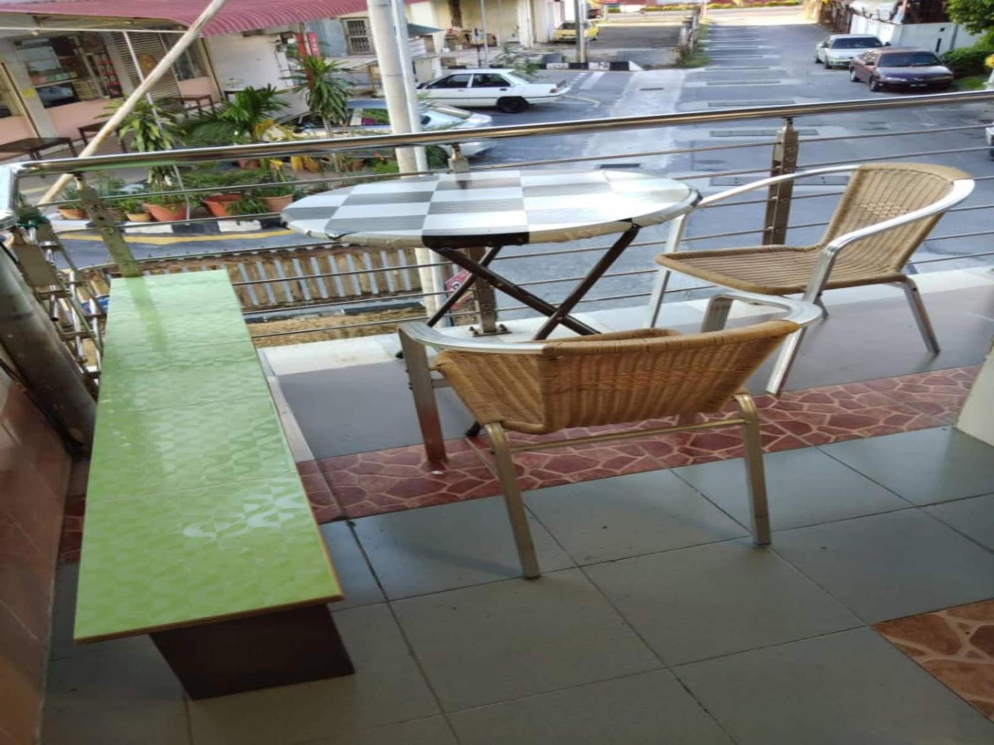 מירי Oyo 90972 Jj Homestay מראה חיצוני תמונה