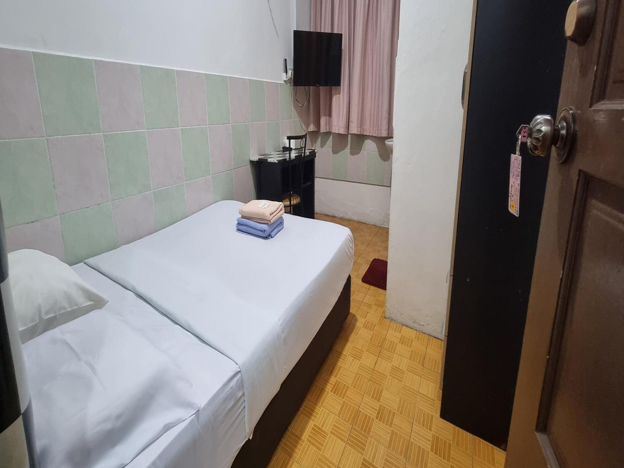 מירי Oyo 90972 Jj Homestay מראה חיצוני תמונה