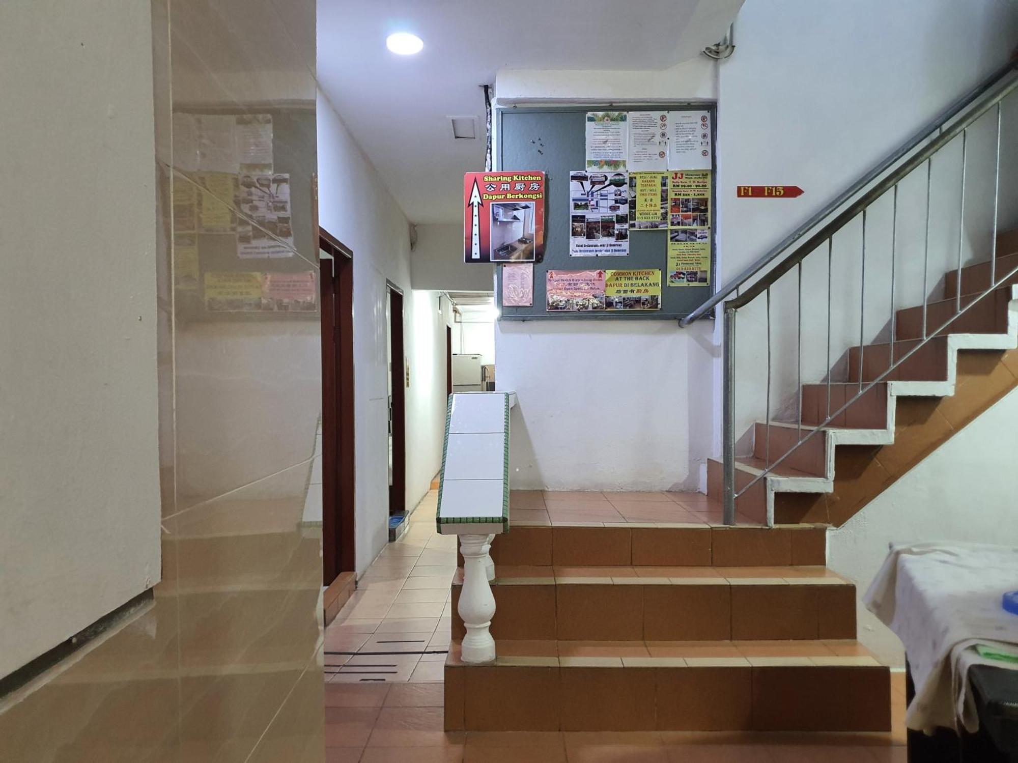 מירי Oyo 90972 Jj Homestay מראה חיצוני תמונה