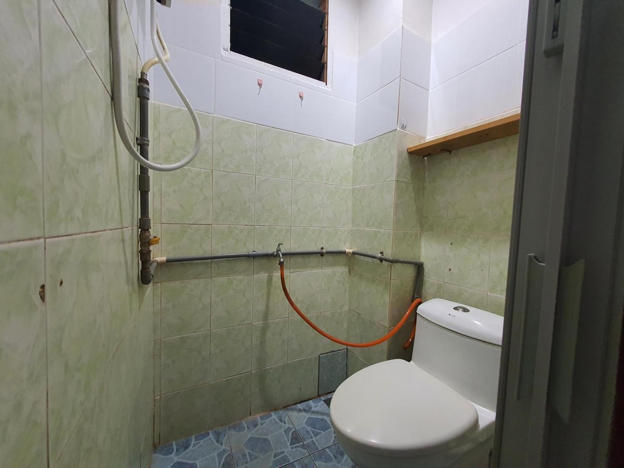 מירי Oyo 90972 Jj Homestay מראה חיצוני תמונה