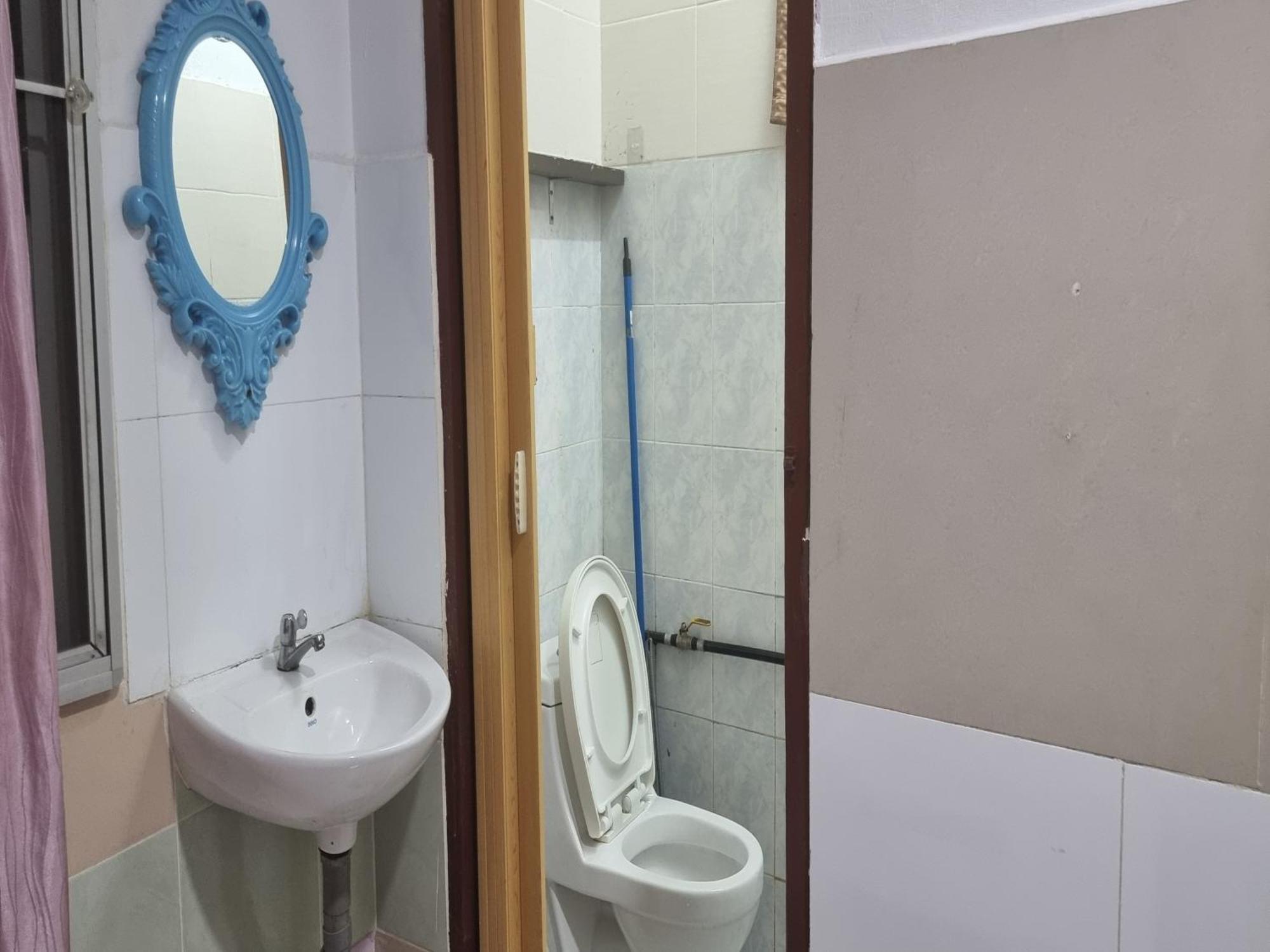 מירי Oyo 90972 Jj Homestay מראה חיצוני תמונה